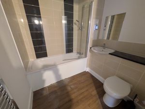 Photo 16- click for photo gallery